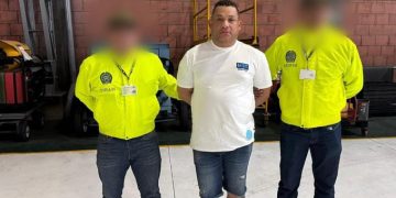 Captura de alias ‘Máscara’, jefe de sicarios de ‘Los Pachenca’, en operación conjunta con la DEA en Santa Marta