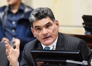 El Senado aprueba renuncia de Gregorio Eljach a la Secretaría General