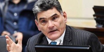 El Senado aprueba renuncia de Gregorio Eljach a la Secretaría General