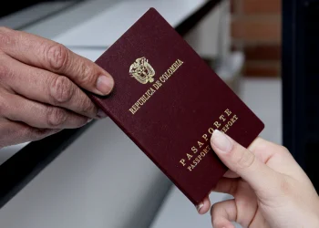 La Cancillería planea extender contrato con Thomas Greg & Sons para impresión de pasaportes hasta septiembre de 2025