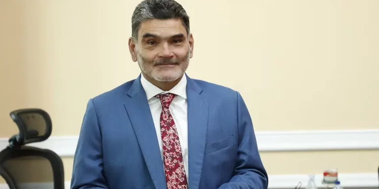 Aumenta el apoyo de los partidos a Gregorio Eljach como candidato a Procurador General