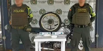 Policía de Córdoba incauto más de 2 kilos de cocaína que estaban encaletados en la llanta de una motocicleta