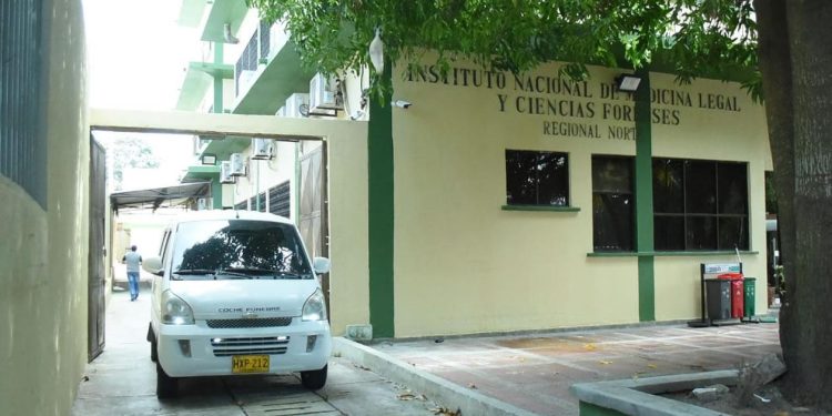 Encapuchados ultimaron a dos hombres en la invasión Los Cocos, en Soledad