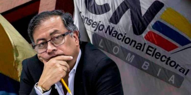 CNE podría investigar al presidente Petro por la ‘P’ gigante en Barranquilla