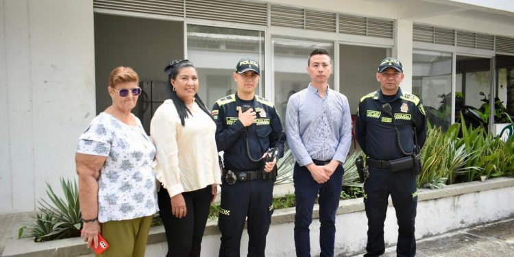 Instalación de antena repetidora fortalecerá comunicación y seguridad en Malambo