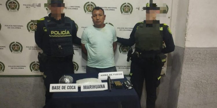 Capturado en el barrio La Esmeralda de Barranquilla con arma de fuego y estupefacientes