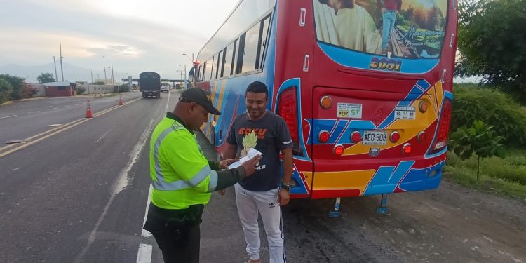 Santa Marta refuerza la seguridad durante el puente festivo del Día de la Raza