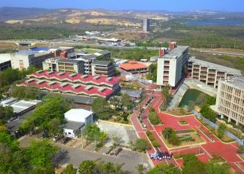 Uniatlántico posesiona a nuevos representantes ante el Consejo Superior y órganos colegiados