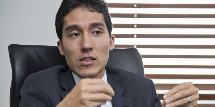 Fedesarrollo advierte sobre caída del empleo en Colombia: consecuencia de la desaceleración económica