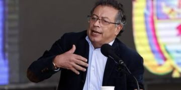 “Al presidente no se le puede acorralar”: Petro