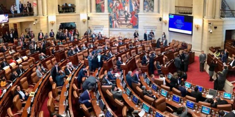 La Cámara de Representantes sesionará durante la semana de receso escolar