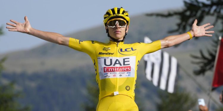 Pogacar firma el contrato más extenso en la historia del ciclismo