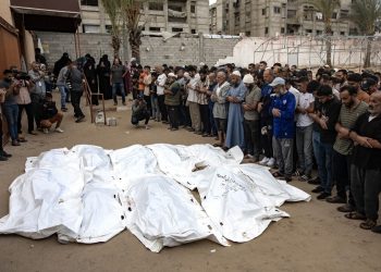 Al menos 55 muertos y más de 300 heridos en Gaza por nuevo ataque israelí