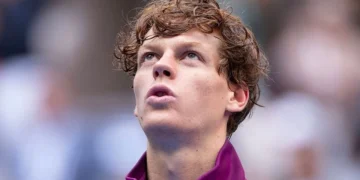 Jannik Sinner enfrenta controversia tras positivo en dopaje