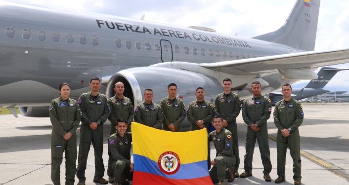 Avión con 117 colombianos residentes en el Líbano aterrizará en Bogotá