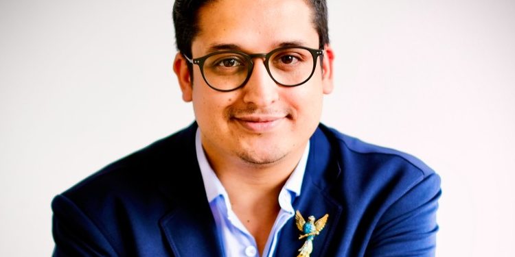 Tribunal Administrativo de Cundinamarca suspende provisionalmente al Cónsul de Colombia en México, Andrés Hernández