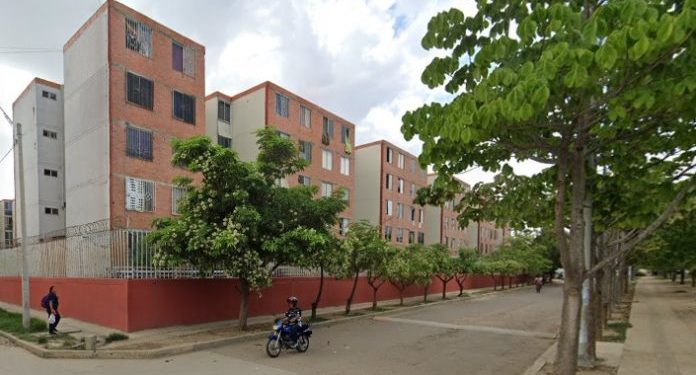 Asesinan a mujer en Barranquilla: Recibe múltiples heridas y muere en la Clínica San Ignacio