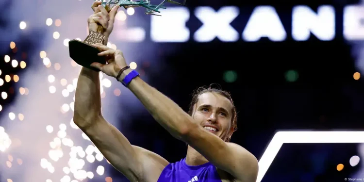 Zverev conquista París-Bercy y frena a Humbert en casa