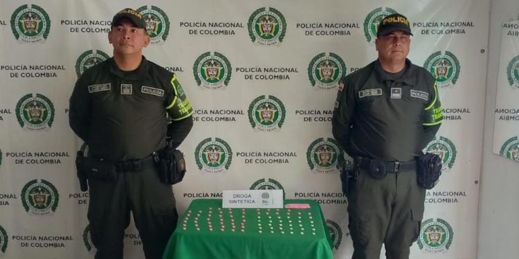 Encuentran en la modalidad de encomienda 130 dosis de droga sintética transportada en un bus intermunicipal