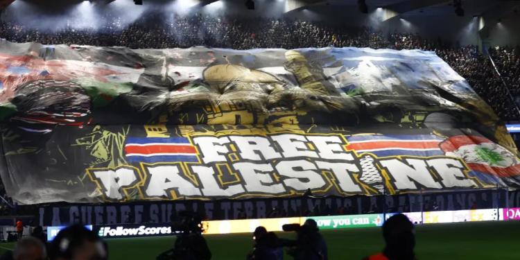 Gobierno francés investiga al PSG por la última pancarta de sus aficionados en el partido frente al Atleti: “Palestina libre”