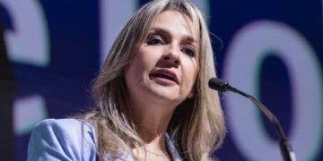 Vicky Dávila renunció a la revista Semana para ser candidata a la Presidencia