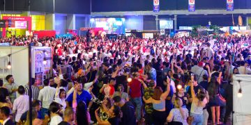 Expodrinks abre su programación con DJ, conciertos y un festival de bebidas