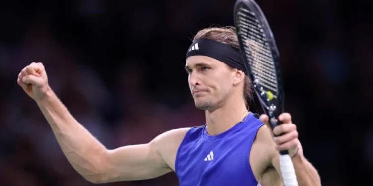 Zverev alcanza la final en París y sube al número dos del mundo