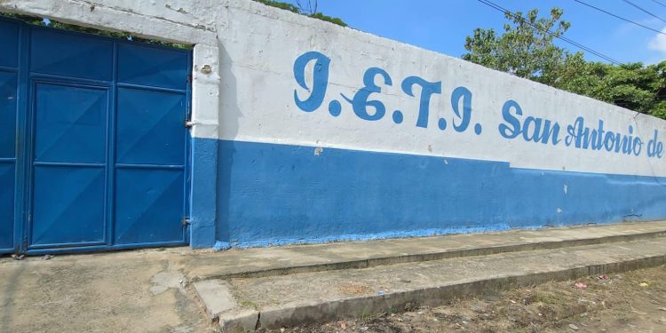 Autoridades confirman captura de dos presuntos responsables del ataque en el Colegio San Antonio de Padua