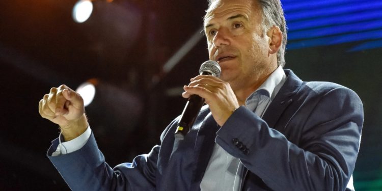 Yamandú Orsi fue elegido como nuevo presidente de Uruguay