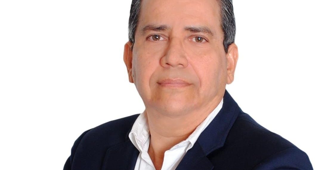 Carlos Guzmán - Abogado