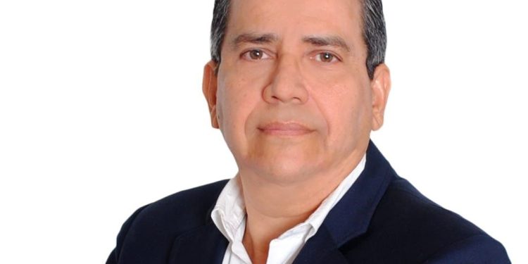 Carlos Guzmán - Abogado