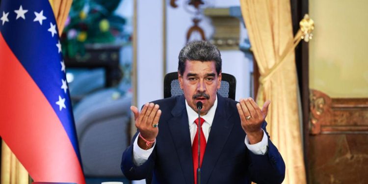 Maduro dice que habrá movilizaciones “impresionantes” por la posesión
