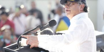 Petro llamó “malditos” a congresistas que no aprobaron reforma tributaria