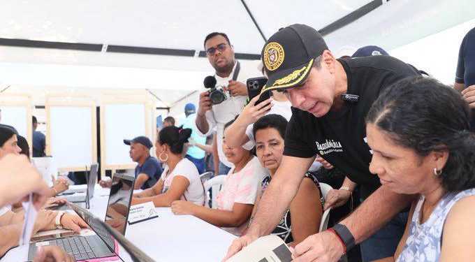 ‘Vamos pa’l Barrio’ llegó a más de 100.000 atenciones en más de 40 barrios este 2024