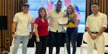 Barranquilla fortalece empleo juvenil: 300 guías cívicos reciben su certificación