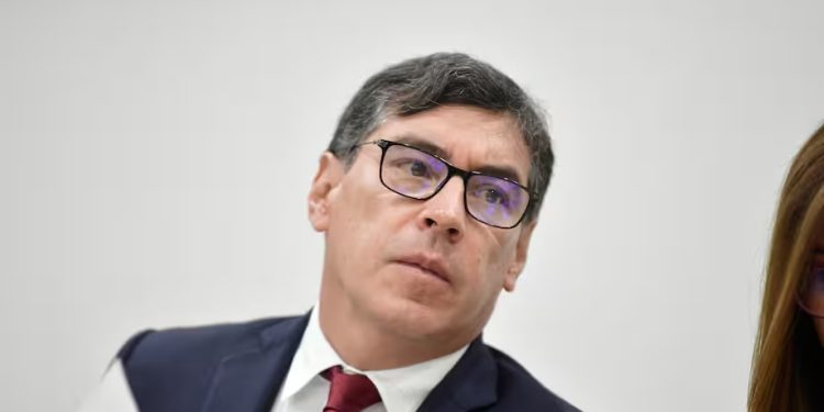 Álvaro Hernán Prada fue elegido como nuevo presidente del Consejo Nacional Electoral