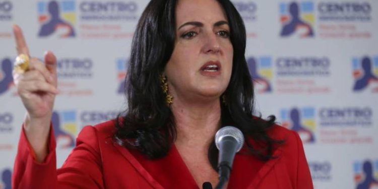 “Dejen de robar para que alcance la plata”: Cabal al Gobierno