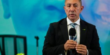 Minhacienda denuncia presunta injerencia de Ricardo Roa y Nicolás Alcocer en hidroeléctrica de Urrá