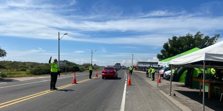 Seccional de Tránsito y Transporte implementa el Plan Retorno en los corredores viales de Santa Marta