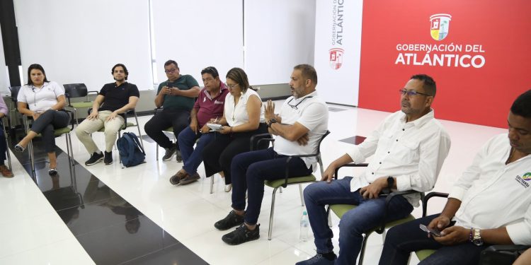 Gobernación del Atlántico y transportadores entregarán subsidios a universitarios de municipios