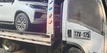 Imponen comparendo a hombre que ingresó camioneta a playas de El Rodadero
