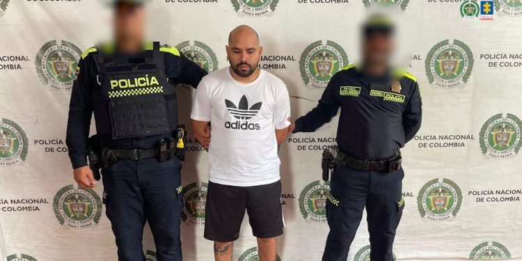 Hombre que arrolló a un policía y dos personas más en soledad fue enviado a prisión 