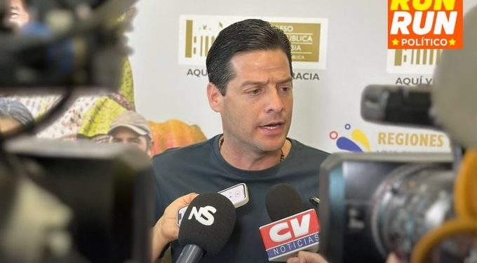 Senador Mauricio Gómez Amín critica la política de seguridad del gobierno Petro frente a la violencia en el Catatumbo