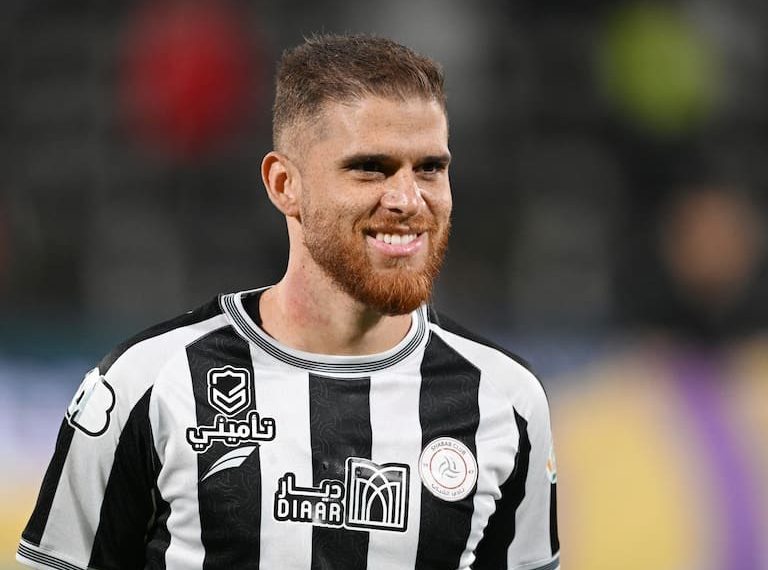 Gustavo Cuéllar, cerca de regresar al Brasileirao