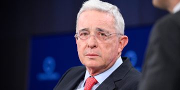 Uribe vincula masacres en Catatumbo con el régimen de Venezuela y pide intervención internacional