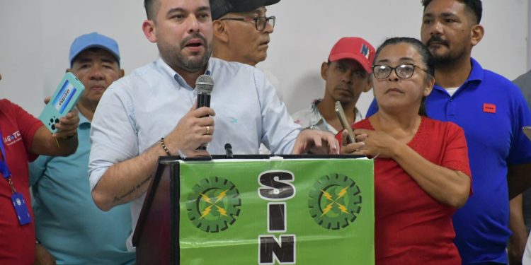 Con presencia de su agente interventor, comunidad realizó audiencia pública sobre problemática de Air-e