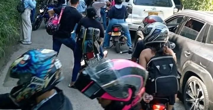 Alerta por posible artefacto explosivo en la vía Cúcuta-Santiago