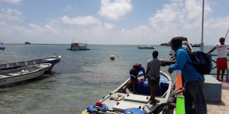 Seis cadáveres en estado de descomposición fueron hallados en una embarcación cerca de la isla de Providencia