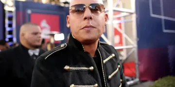 Cantante ‘Cosculluela’ encarcelado por atropellar a dos jinetes y sus caballos