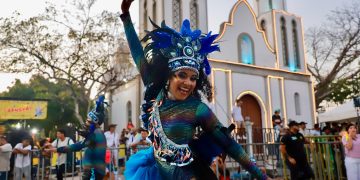¡La ‘Ruta de la Tradición’ brilla en la Gran Parada Departamental de Galapa!